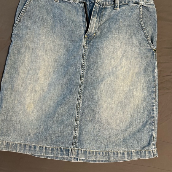 Vintage Tommy Hilfiger skirt - Picture 3 of 3